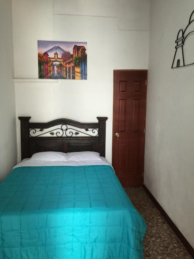 Feathers Hotel & Lounge Antigua ภายนอก รูปภาพ